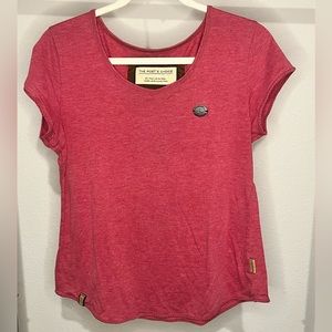 Naketano Top T-shirt Women’s Size Medium Cotton Short Sleeve Casual Raspberry